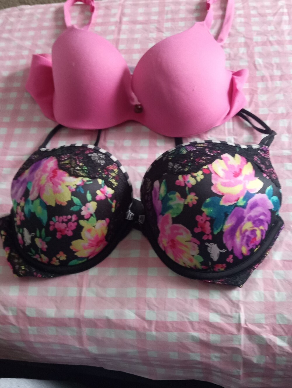 Women’s Floral Black Push-Up Bra with Pink Accent Bra Bundle 34C